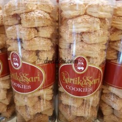 Almond Cookies Kartika Sari...